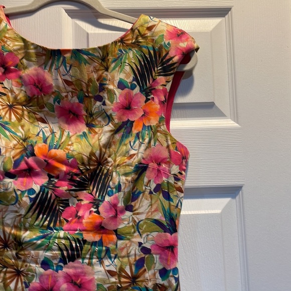 Zara Tropical Floral Fitted Midi Dress L - Picture 3 of 9